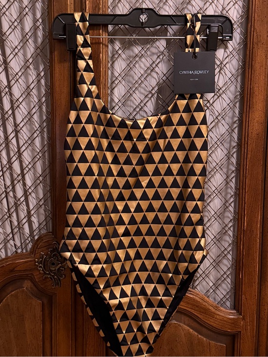 Cynthia Rowley Other - NWT Cynthia Rowley Olympia Black Gold Foil One Piece Swimsuit SIZE MEDIUM